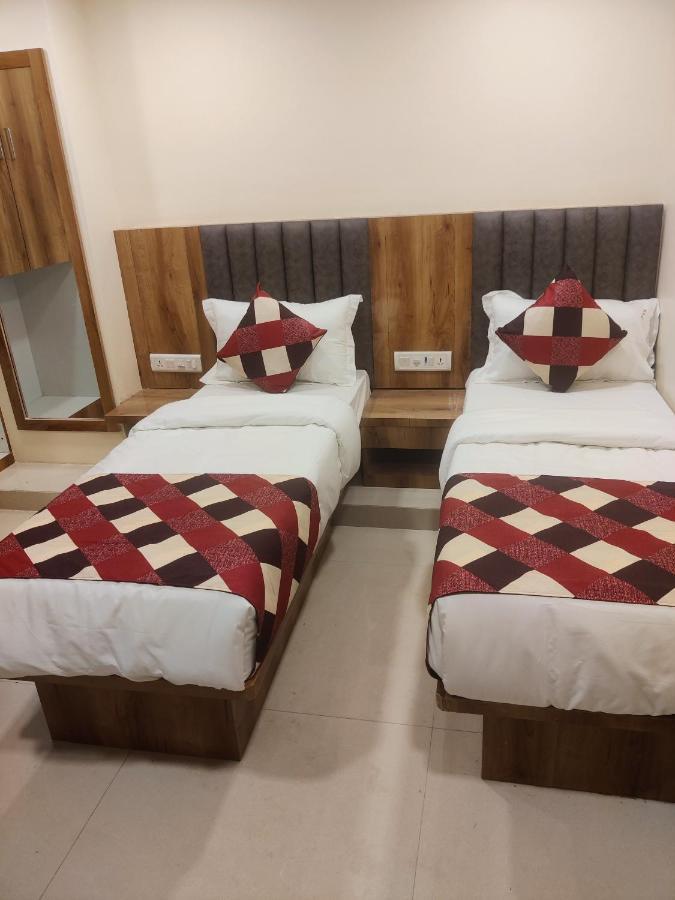 Bkc Corporate Hostel Ac Dormitory Bombay Exterior foto